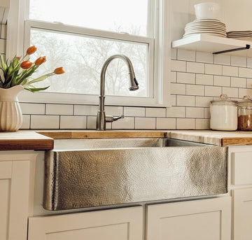 Lange 32 in Stainless Steel Farmhouse Sink, Apron Front | Brushed 16-gauge stainless, apron front undermount, single