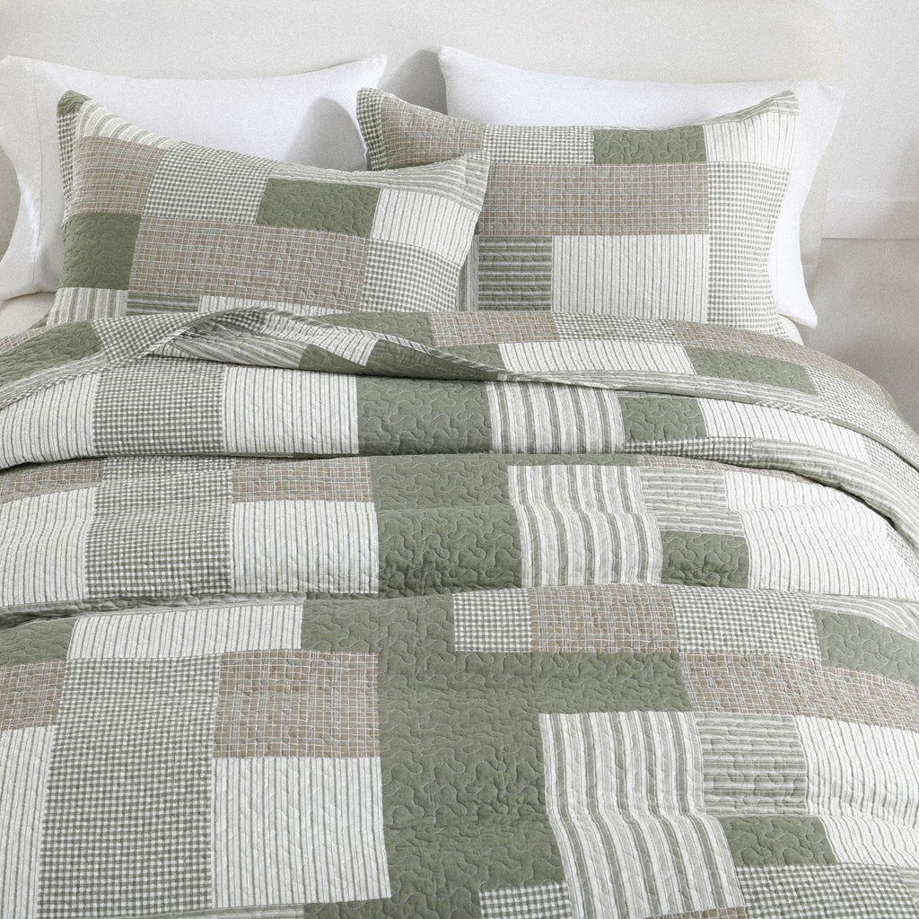 Quilt Set - 100% Cotton Farmhouse Reversible Plaid Bedding