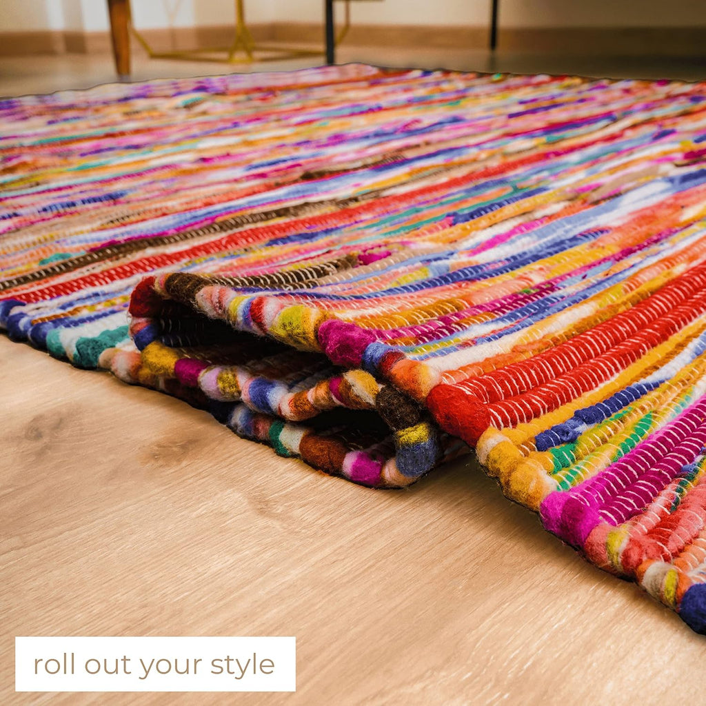 Multicolor Bohemian Rug Boho Striped Recycled Cotton Chindi Area Rugs with Decorative Tassels