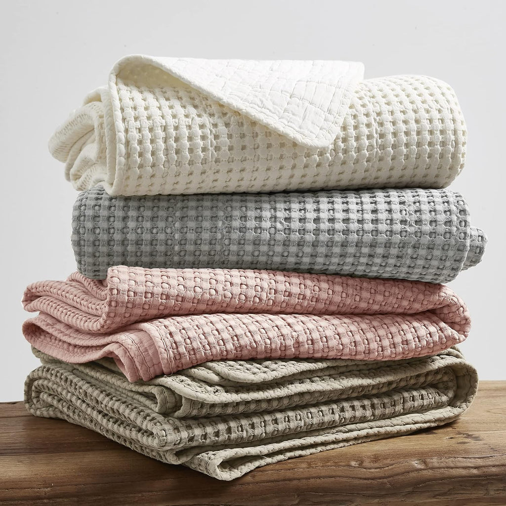 King Bedspread Set (122x106in) with 2 Pillow Shams (36x20in) - Cream - Cotton Waffle King Bedspread Set