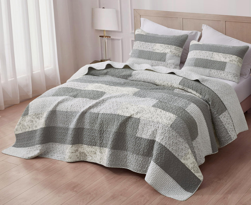 Caleb 3-Piece Muted Gray White Ivory Floral Plaid Rectangular Patchwork Quilt Set - Pre-Washed Cotton Quilted