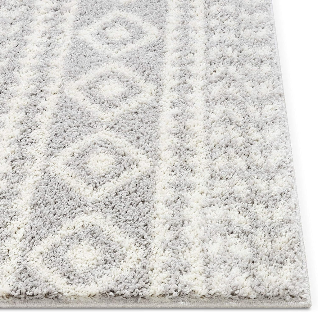 Madison Shag Cossima Grey Tribal Moroccan 5'3" x 7'3" Area Rug, Cream, 5 ft 3 in x 7 ft 3