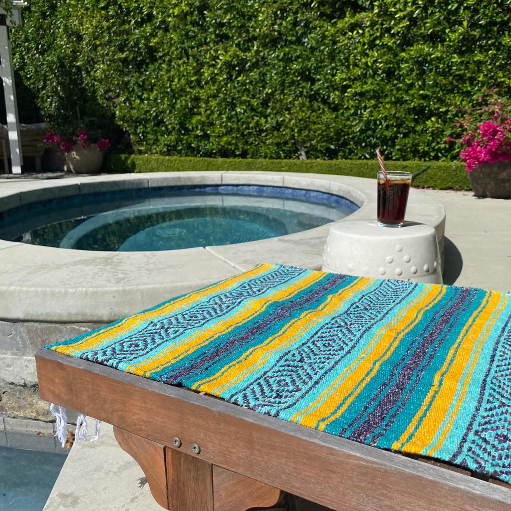 Classic Mexican Blanket, Large Authentic Woven Falsa Throw (70"x50"), Artisan Southwest Décor for Beach, Yoga
