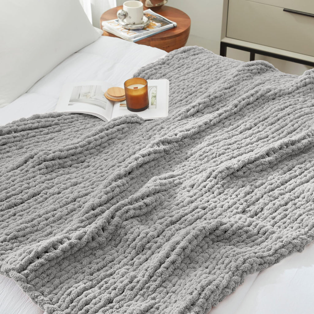 Chenille Chunky Knit Throw Blanket 50"x60", Light Grey