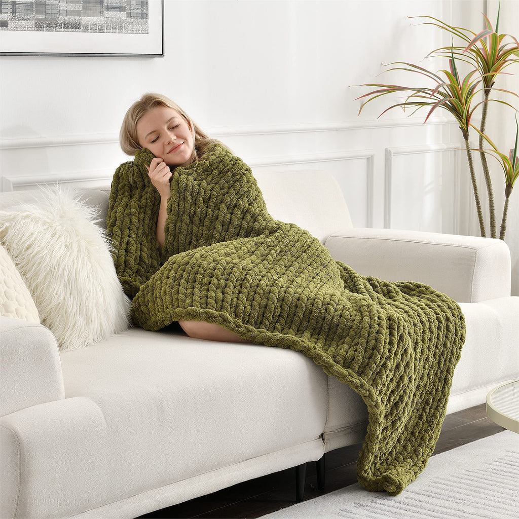 Tighter Version Chenille Chunky Knit Blanket Throw 50×60 Inch, Handmade Warm & Cozy Blanket Couch, Bed, Home Decor