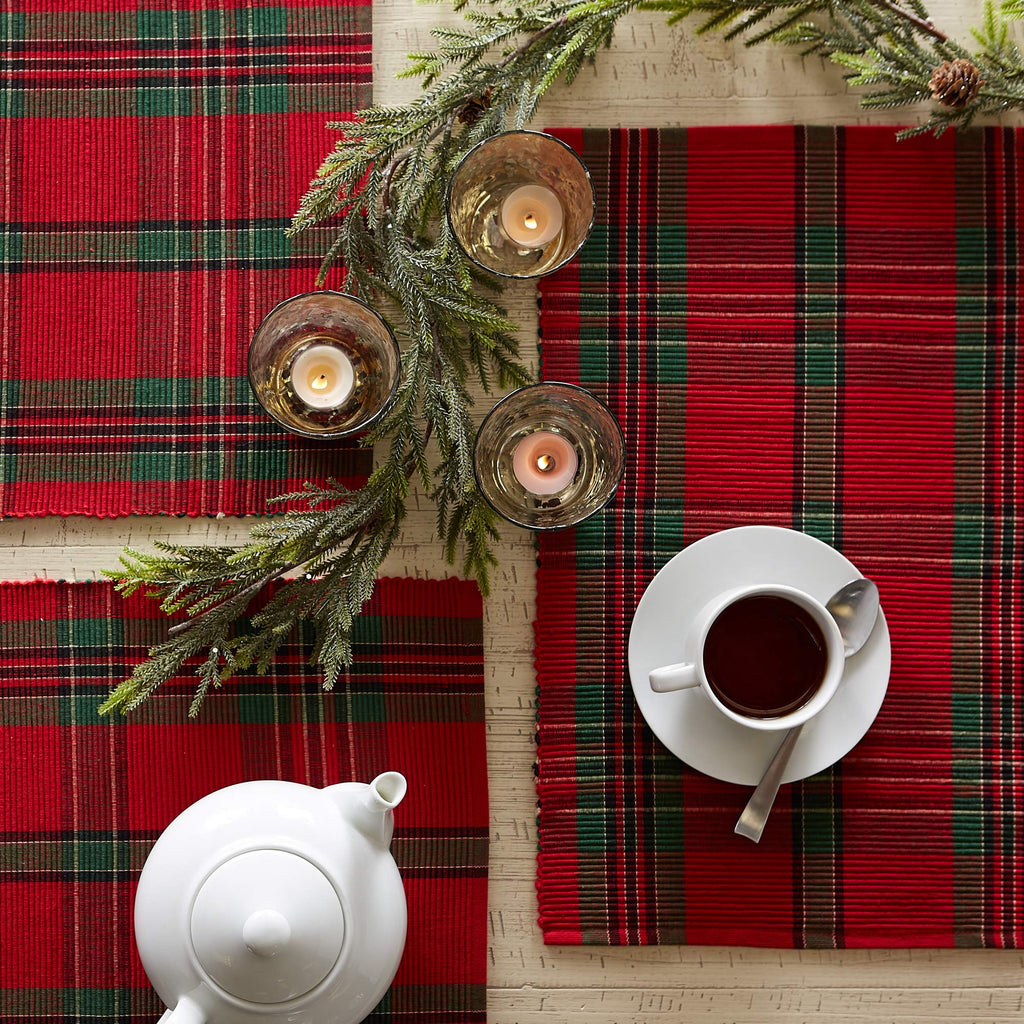 Farmhouse Christmas Plaid Dining Table & Kitchen Décor, Holiday Placemat Set, 13x19, Red & Green, 6 Count