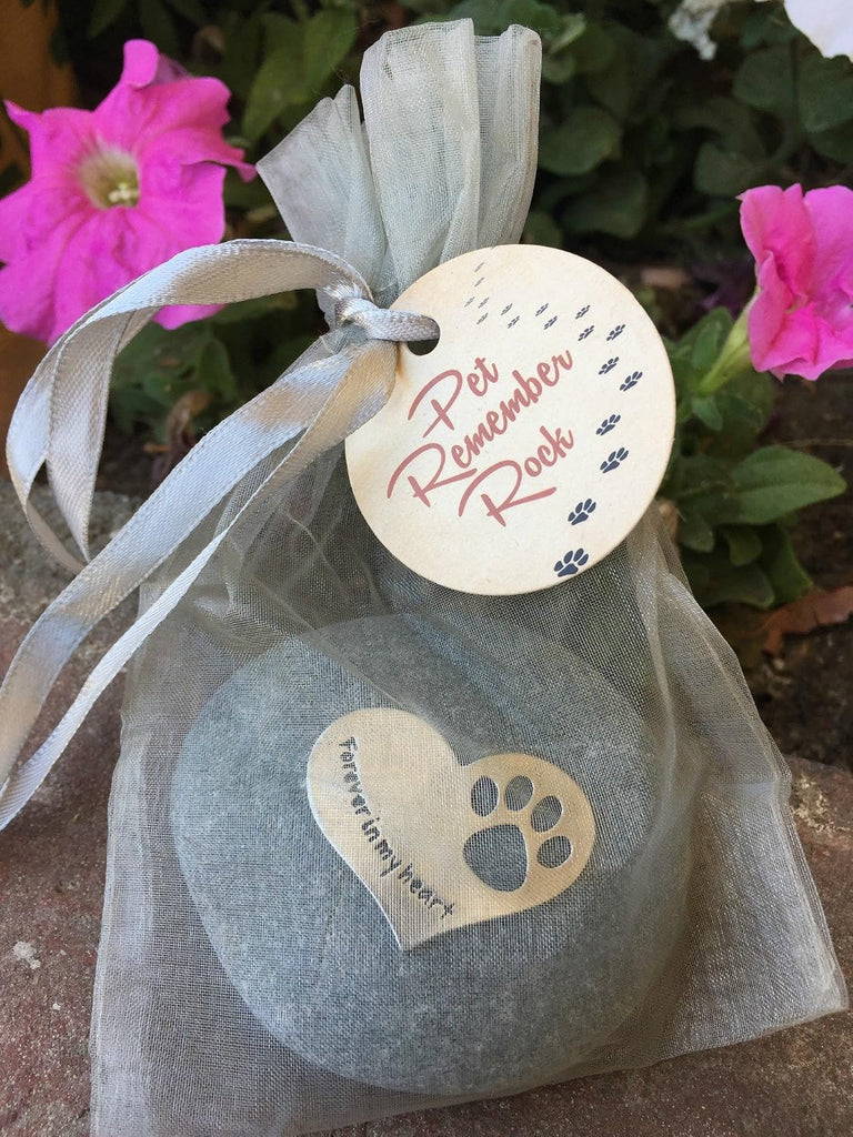 Comforting Dog Memorial Gift - Sympathy or Condolence Gift for Loss of Pet - Forever in My Heart Stone