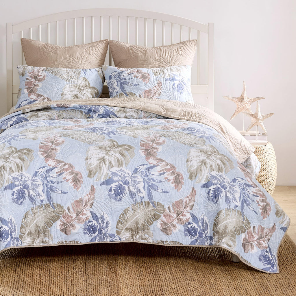 Home Tropics Palm Leaves Coastal Cotton Blend Quilt Set, 2-Piece /XL, Mist