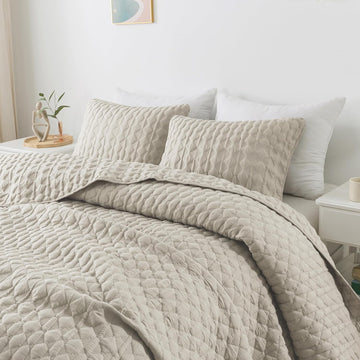 Light Beige Quilt King Bedding Set with 2 Pillow Shams, Lightweight Soft Bedspread Coverlet, Thin Comforter Bed Cover