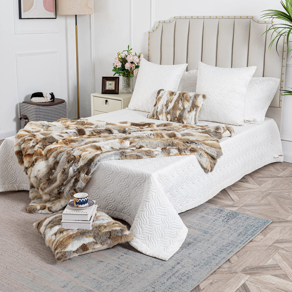 Fur Blanket Throw for Couch Tan Rabbit Fur Throw Blanket Non-Woven Fabric Backing Fuzzy Fluffy Super Soft Plush