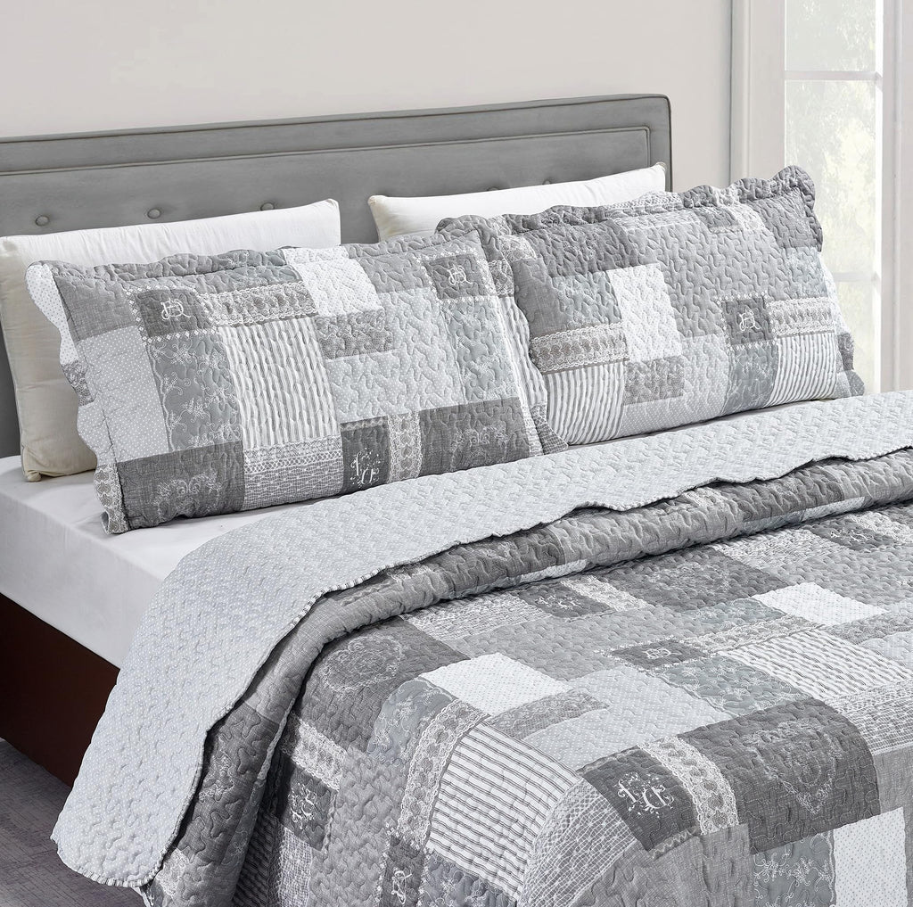 Grey Heart Love & Lace Floral Patchwork Quilt Set