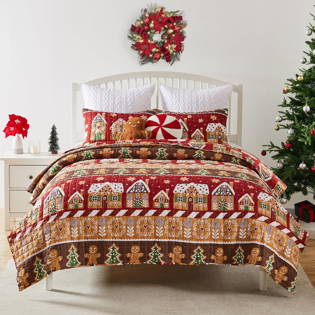 Gingerbread Lane Christmas Quilt Set, Red, 2-Piece Twin