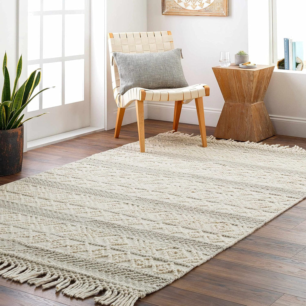 Ummi Wool Hallway, Kitchen Runner Rug - Geometric Striped Diamond Border - Traditional Transitional Scandinavian
