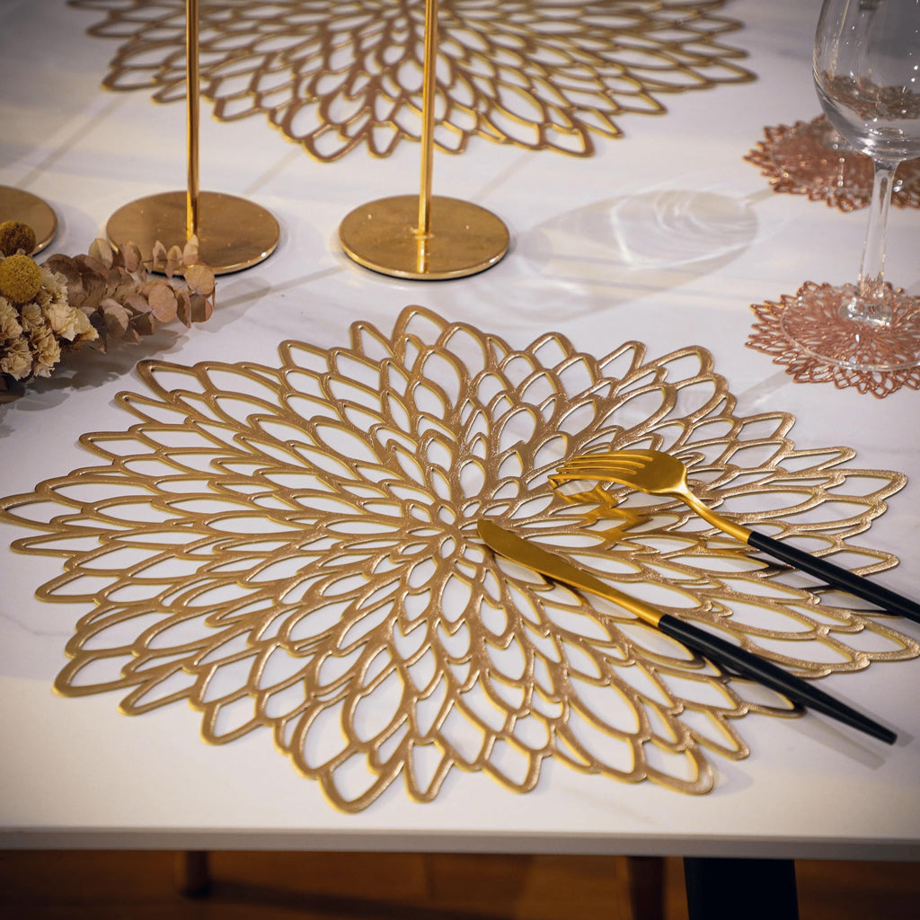 6 Pack Gold Placemats Metallic Pressed Vinyl Round Leaf Plastic Dinning Table Place Mats Fancy Decorative for Wedding