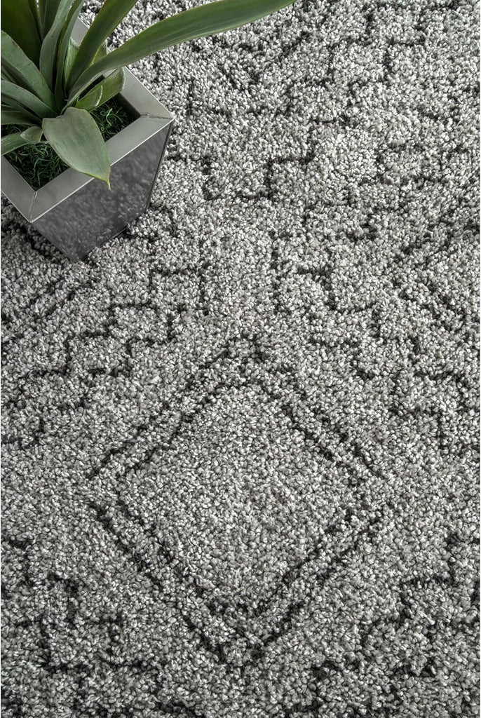 Vasiliki Grey/Ivory, 4' Square, Moroccan Shag, Tassel, Soft and Plush, High Traffic, Stain Resistant, Easy Clean
