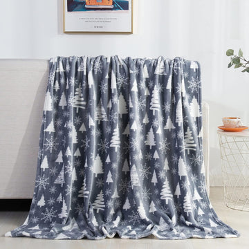 Luxury Velvet Super Soft Christmas Prints Fleece Blanket-Holiday Theme Home Décor Fuzzy Warm and Cozy Throws