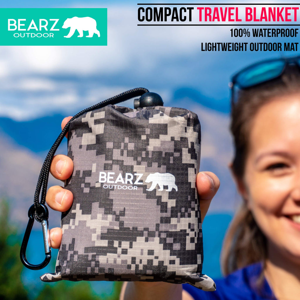 Pocket Blanket - Beach Blanket Waterproof Sandproof, Picnic Blankets Waterproof Foldable, Lightweight & Compact for