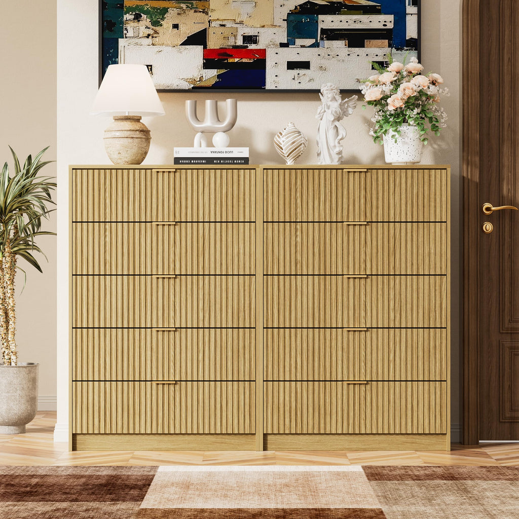 47.2" Tall Fluted Dresser with 5 Drawers, Natural Oak
