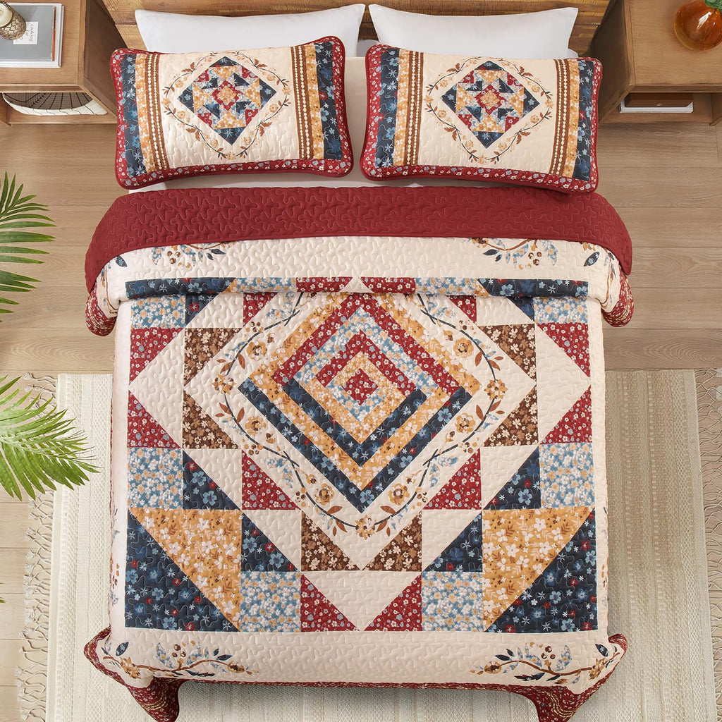 Patchwork Quilt Bedding Set, Red Farmhouse Floral Bedspread