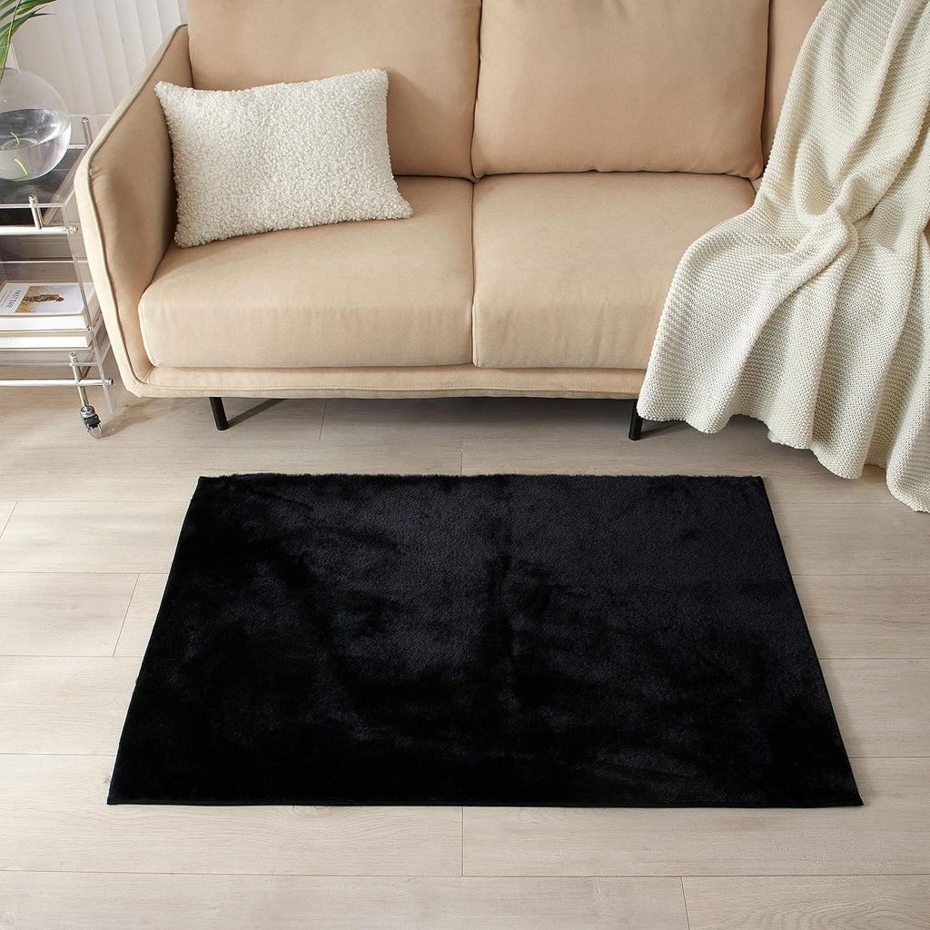 Ivory Rubbit Faux Fur Rug, 30" x 46 ", Super Soft Fluffy Area Rug Bedroom, Solid Color Home Decor