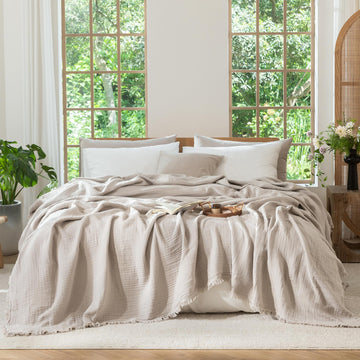 100% Cotton Muslin Blanket, Fringed 4-Layer Gauze Bed Throw Blankets