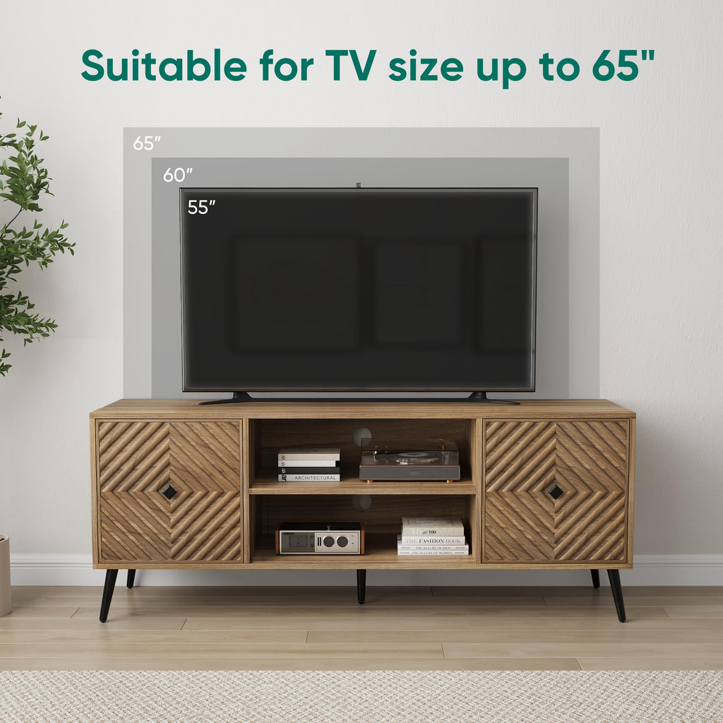 Walnut TV Stand with Fluted Diamond Doors, 55.12" Mid Century Modern TV Media Console for TVs up to 65", TV Cabinet
