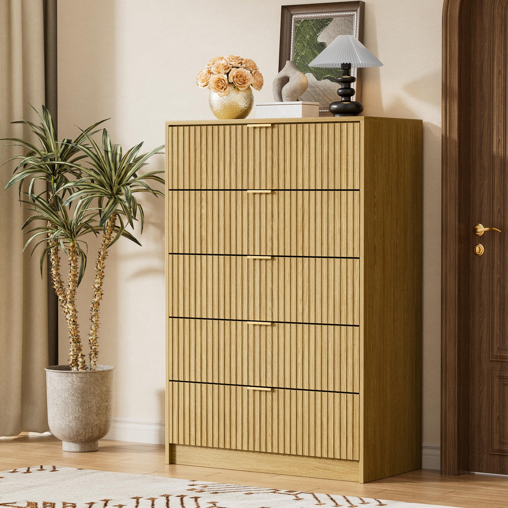 47.2" Tall Fluted Dresser with 5 Drawers, Natural Oak