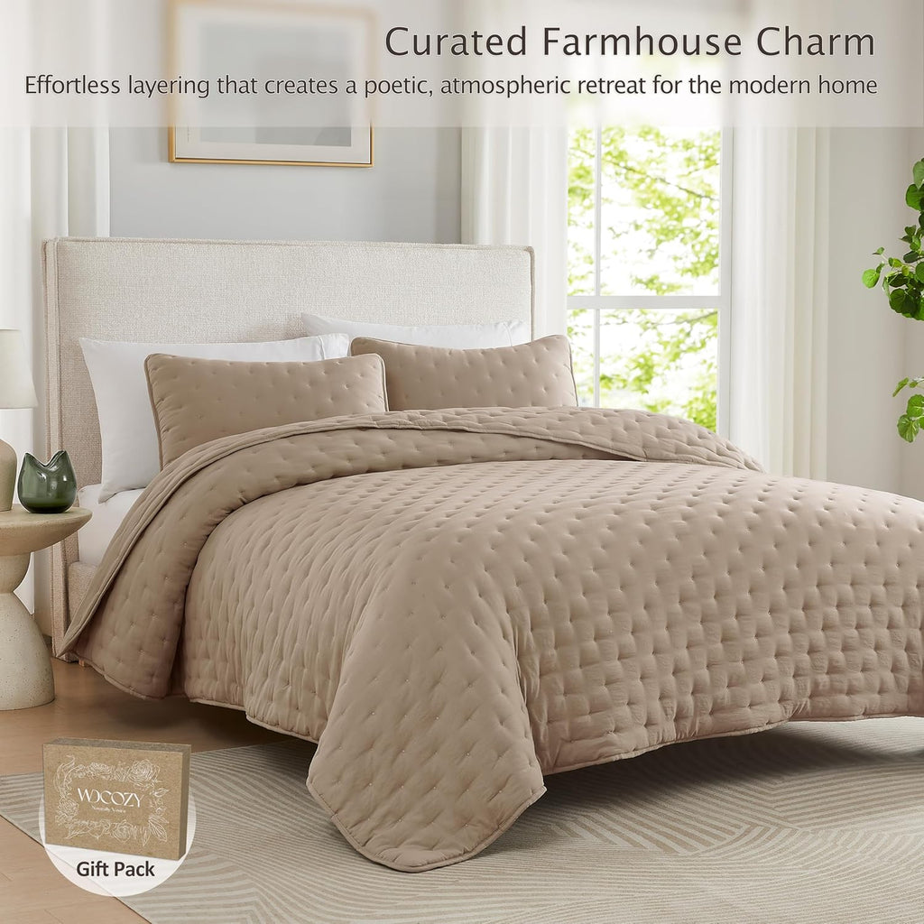 Beige Cloud King Quilt Set, Tan Lightweight Farmhouse Bedspread, Rustic Country Coverlet, Taupe Camel Soft Bedding
