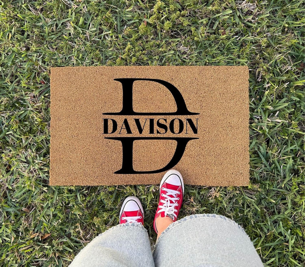 Personalized Door Mat with Monogram - Custom Doormat with Anti-Slip Backing - 3 Size Options - Family Doormat Custom
