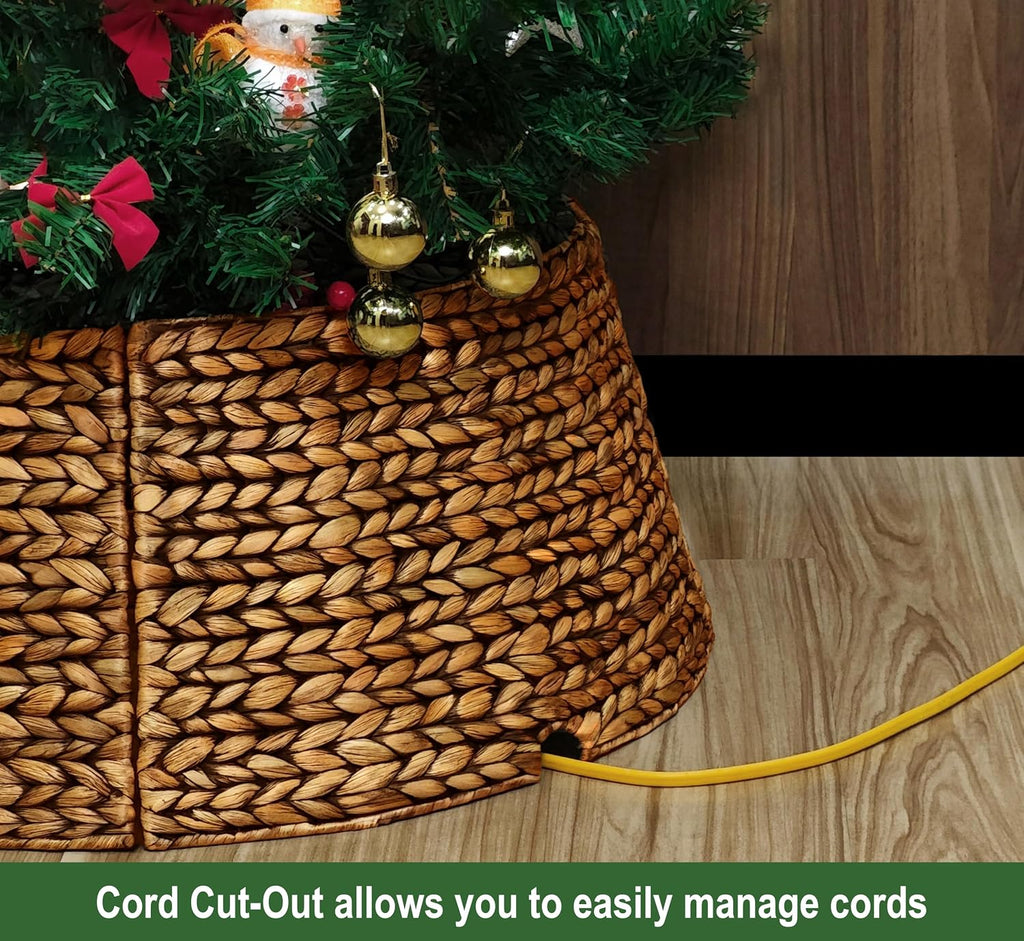 Rattan Christmas Tree Collar, Brown Wash, 42 inch