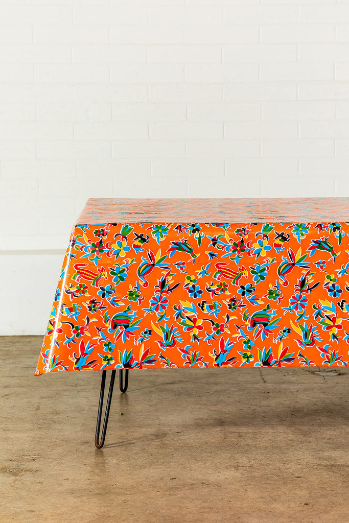 Waterproof Oilcloth Table Cloth - Wipeable Tablecloths for Picnic - Non-Fading Plastic Table Cover with Better Than