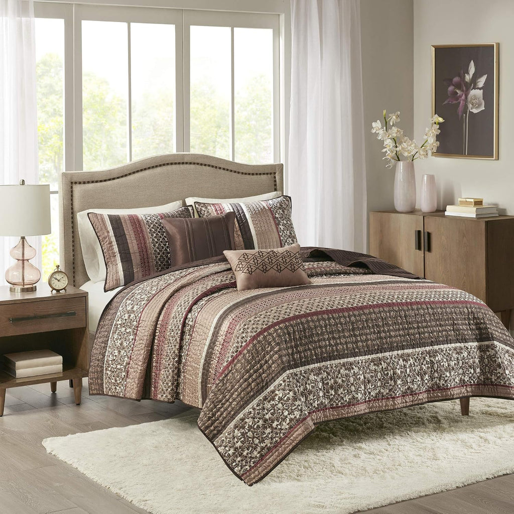 Quilt Set Luxurious Jacquard Stripes Design - All Season, Coverlet Bedspread Lightweight Bedding Layer, Shams