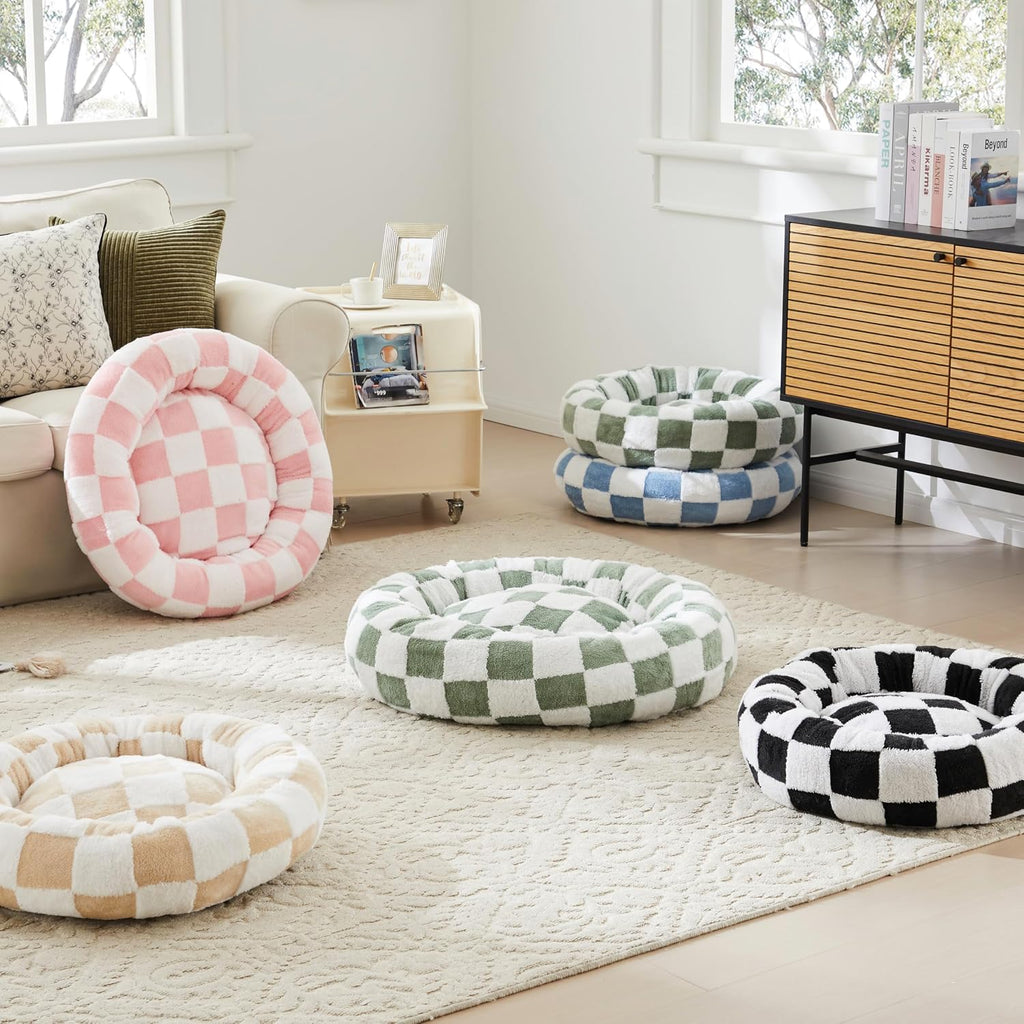 Checkered Dog Bed, Cute Blue Retro Style Aesthetic Round Warming Pet Calming Beds for Small Dog and Cats, Plush Cozy