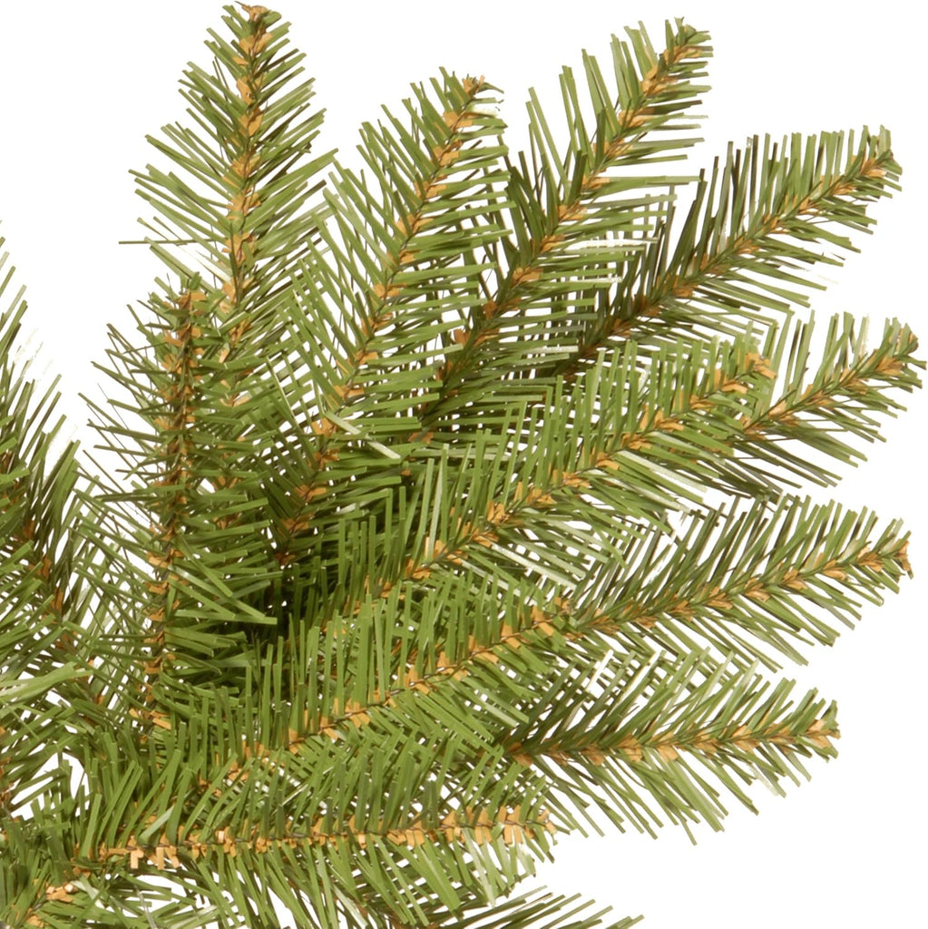 Tree Company 7.5ft Unlit Dunhill Fir Artificial Christmas Tree | 2,514 Tips, Includes Stand, Green