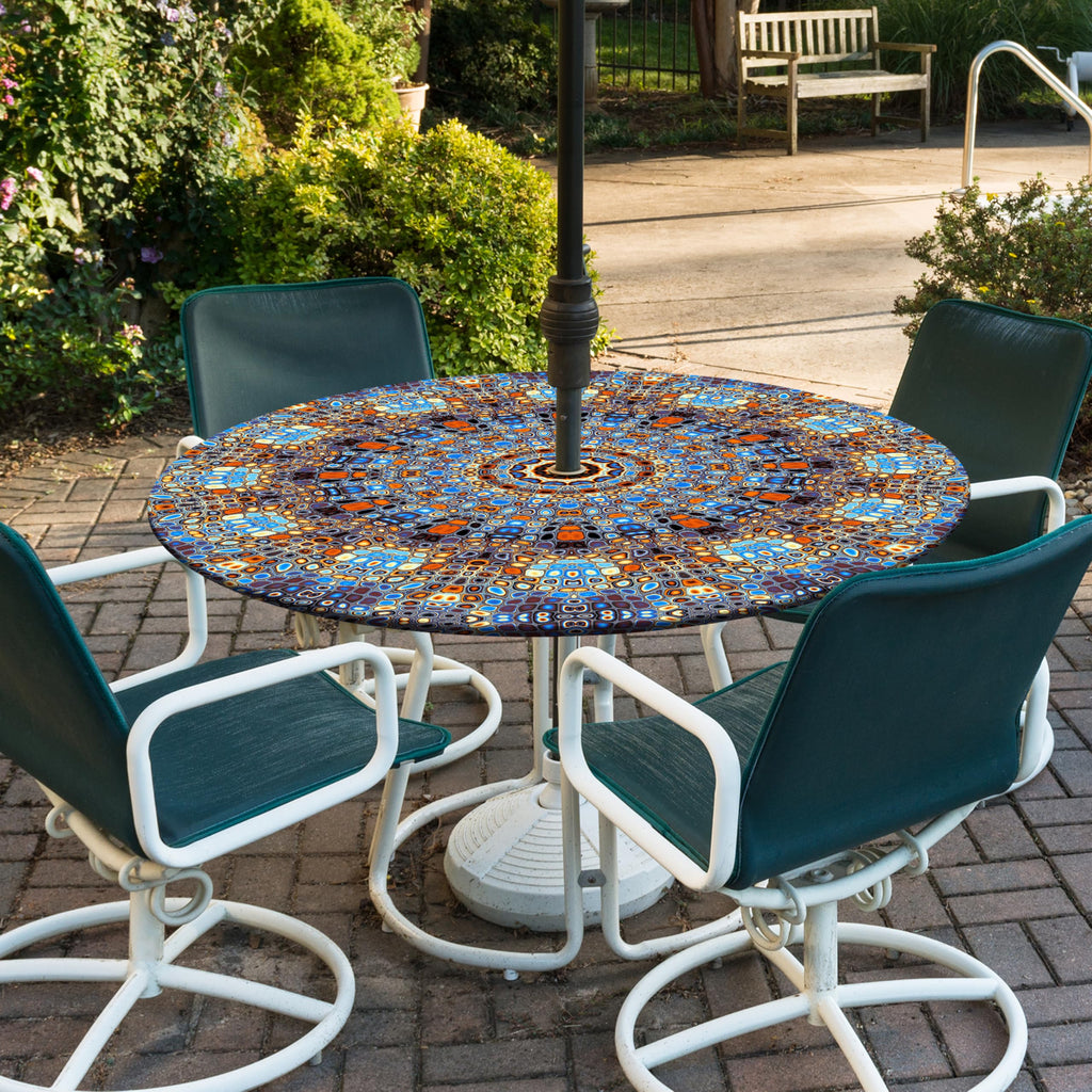 Outdoor Tablecloth with Umbrella Hole Waterproof Round Fitted Tablecloth with Elastic Zippered Wipeable Table Cloth