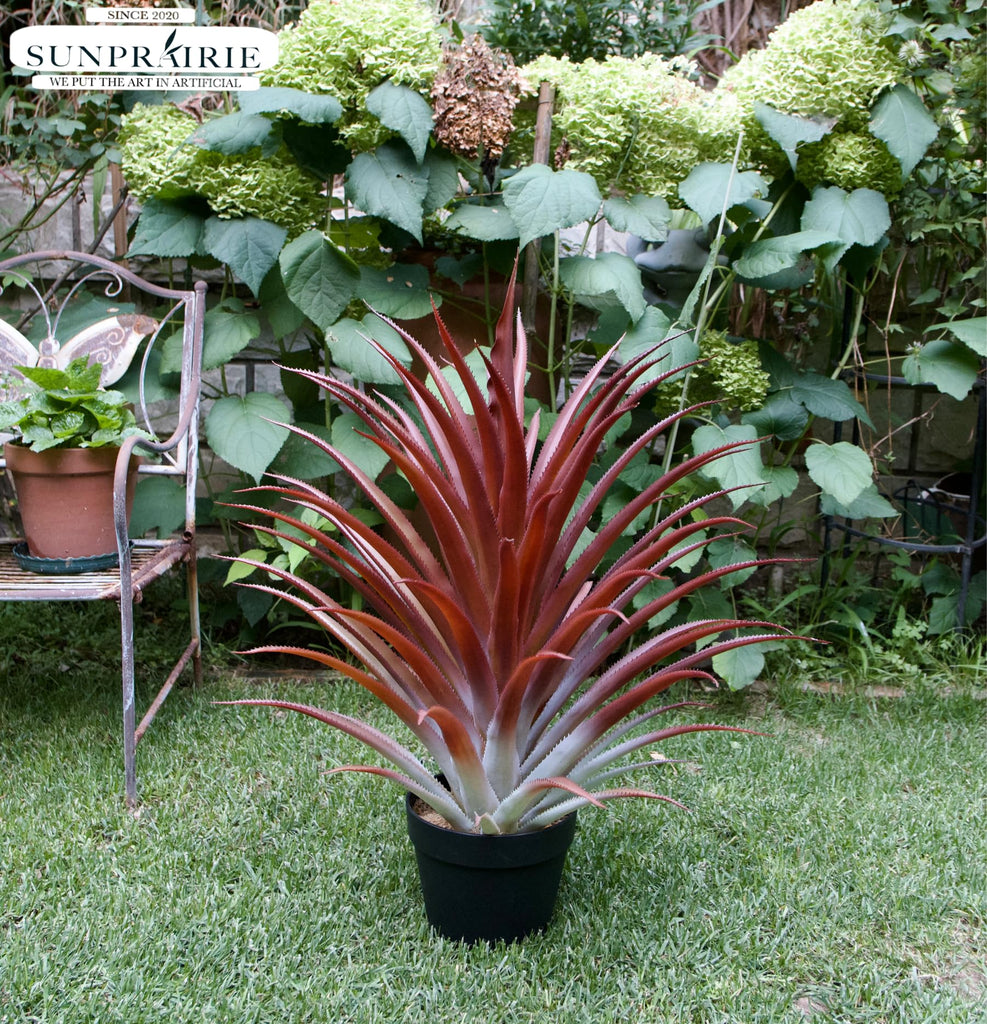 Hyper Realistic Big Red Artificial Aloe Vera Plant 26 Inches Tall. Large Faux Agave in Matte Black Pot.