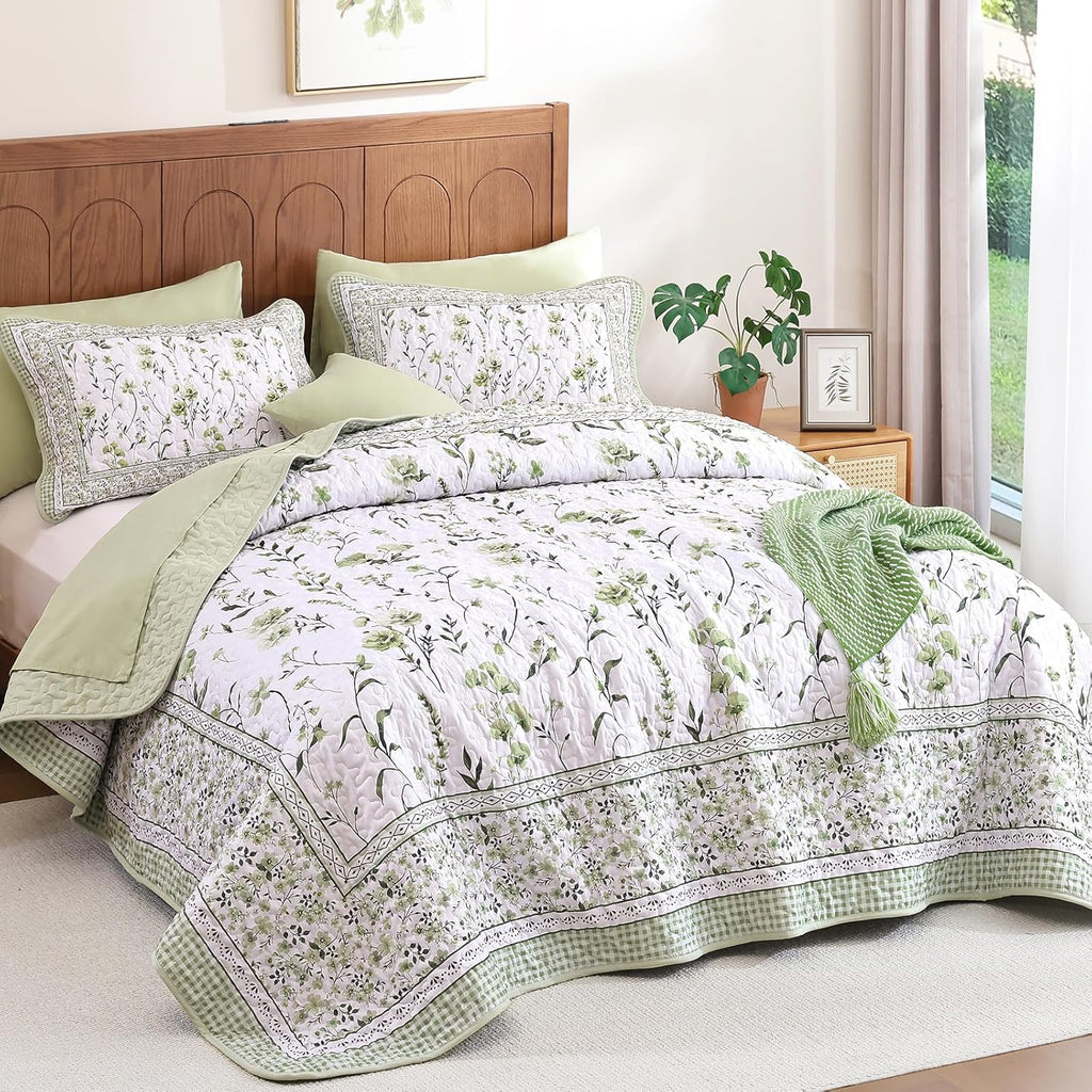 Floral Quilt Set King,Sage Green Bedspread Set with 2 Pillowcases, Microfiber Lightweight Flowers Botanical Coverlet