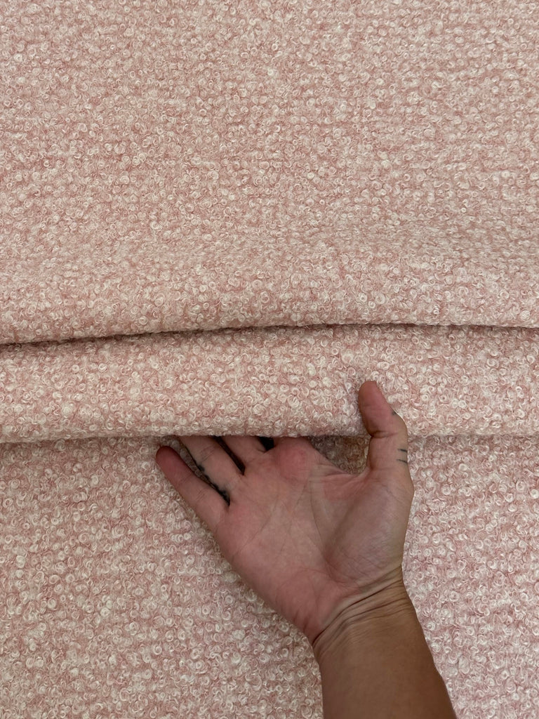 Luxurious Lamb Faux Wool Fabric: Plush Lambswool Texture with Two-Way Stretch - 3mm Thickness - 58/60" Width
