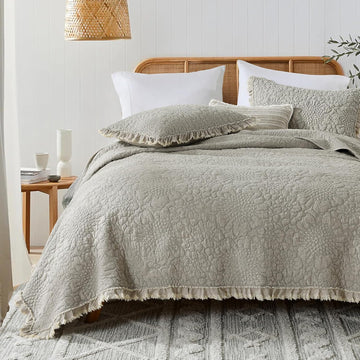 Beige Ruffled Quilt Queen, Stone-Washed Microfiber Lightweight Crinkled Farmhouse Rustic Shabby Chic Bedding Set, 3