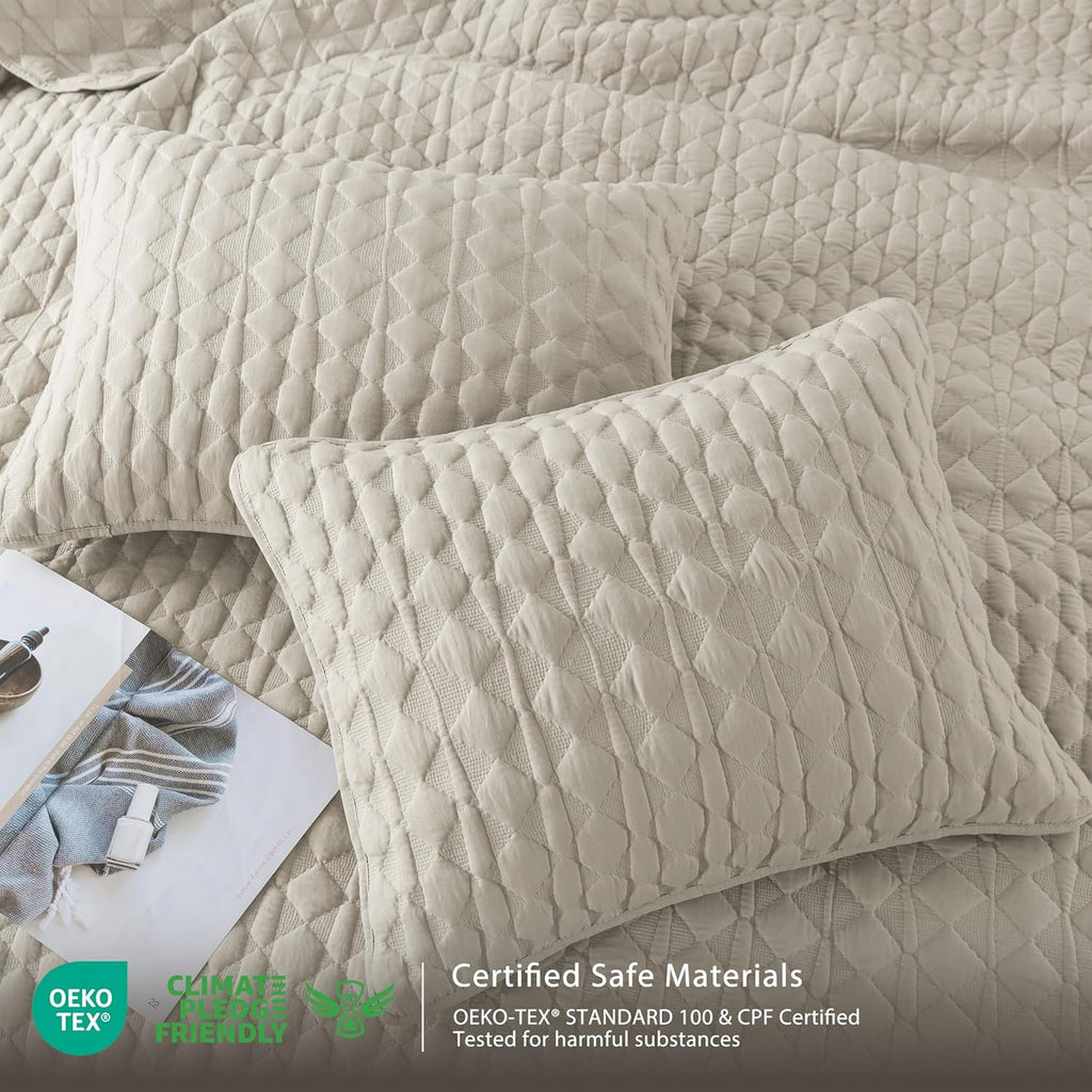 Light Beige Quilt King Bedding Set with 2 Pillow Shams, Lightweight Soft Bedspread Coverlet, Thin Comforter Bed Cover
