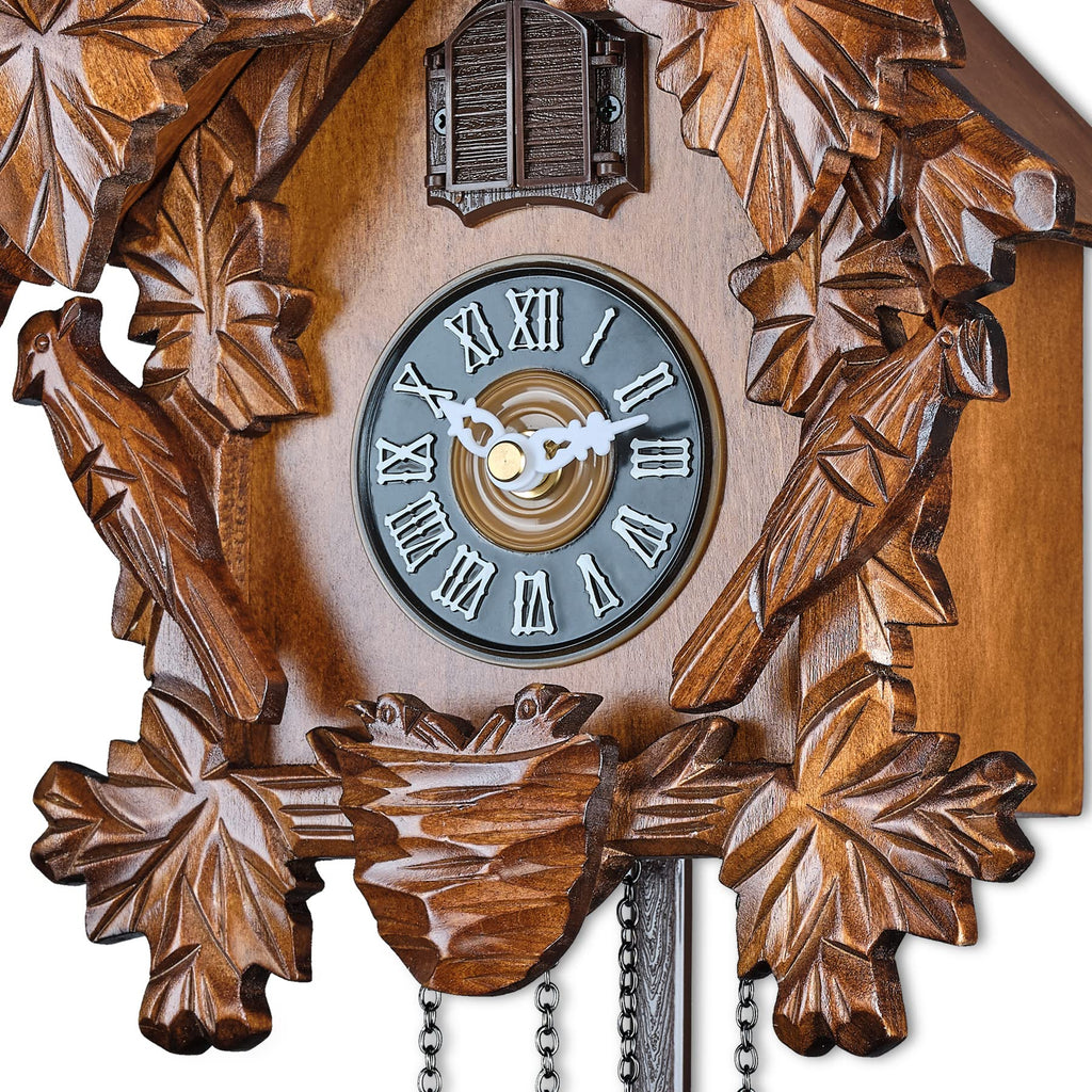 Cuckoo Clock with Automatic Night Mode, Quartz Movement and Carved Deer Head (Brown)