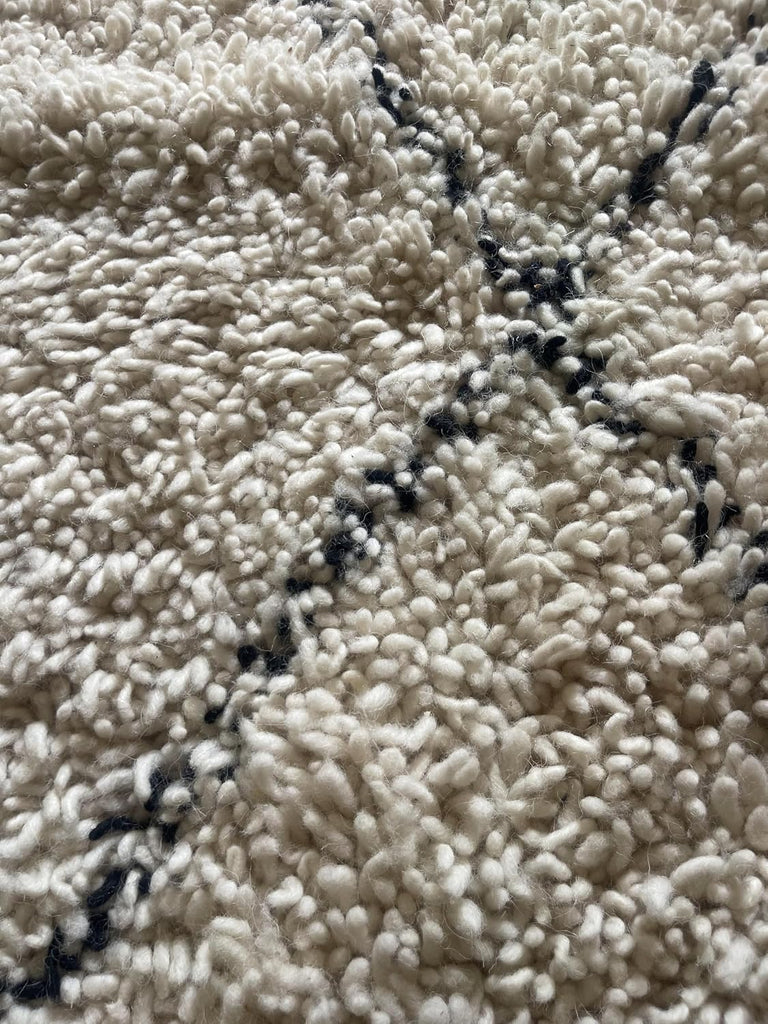 Handmade Moroccan Berber Area Rug 6' x 9', 100% Wool High Pile Shag, Beni Ourain Style, Ivory/Cream with Charcoal