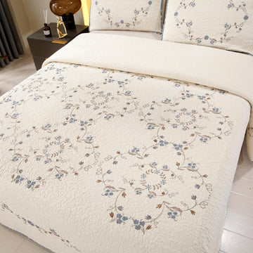 Quilt Set Blue Floral 3D Embroidery Pattern 3 PCS 100% Cotton Reversible Quilted Embroidered Decorative Bedspreads