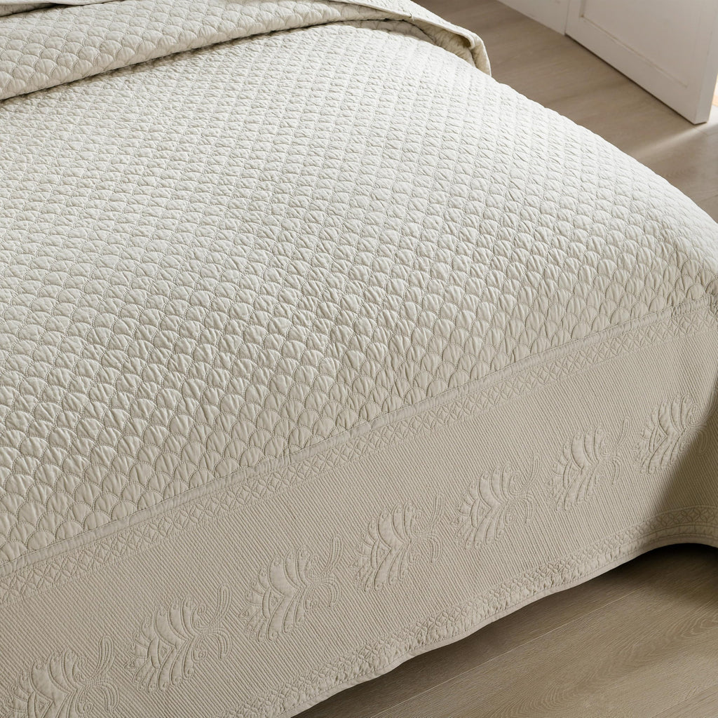 3-Piece 100% Cotton Oversized Bedspread Lightweight Quilt Coverlet Embroidery Farmhouse Bedding Set (TM Khaki Beige