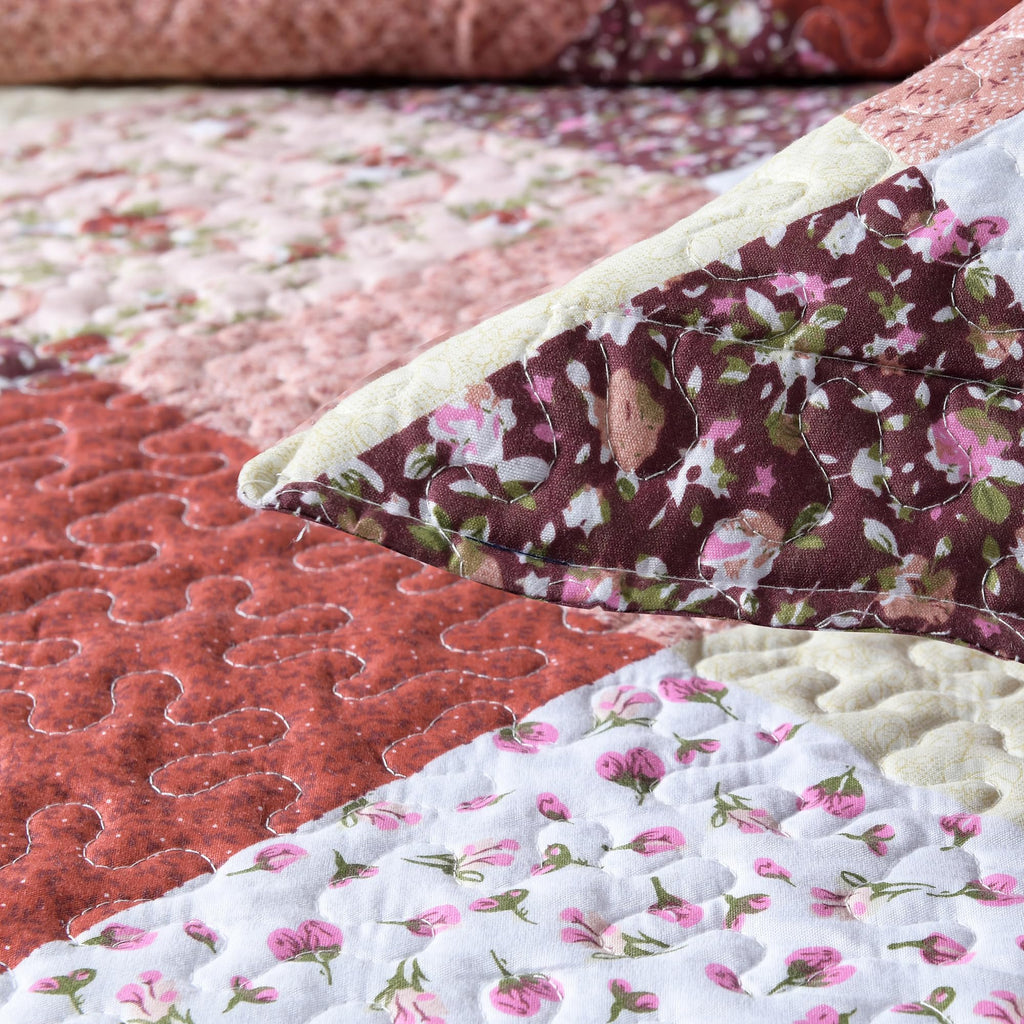 3-Piece Quilt Set with Ruffle Edge, Lightweight Soft Bedspread Coverlet (104x90 inches) Bedding Set with 2
