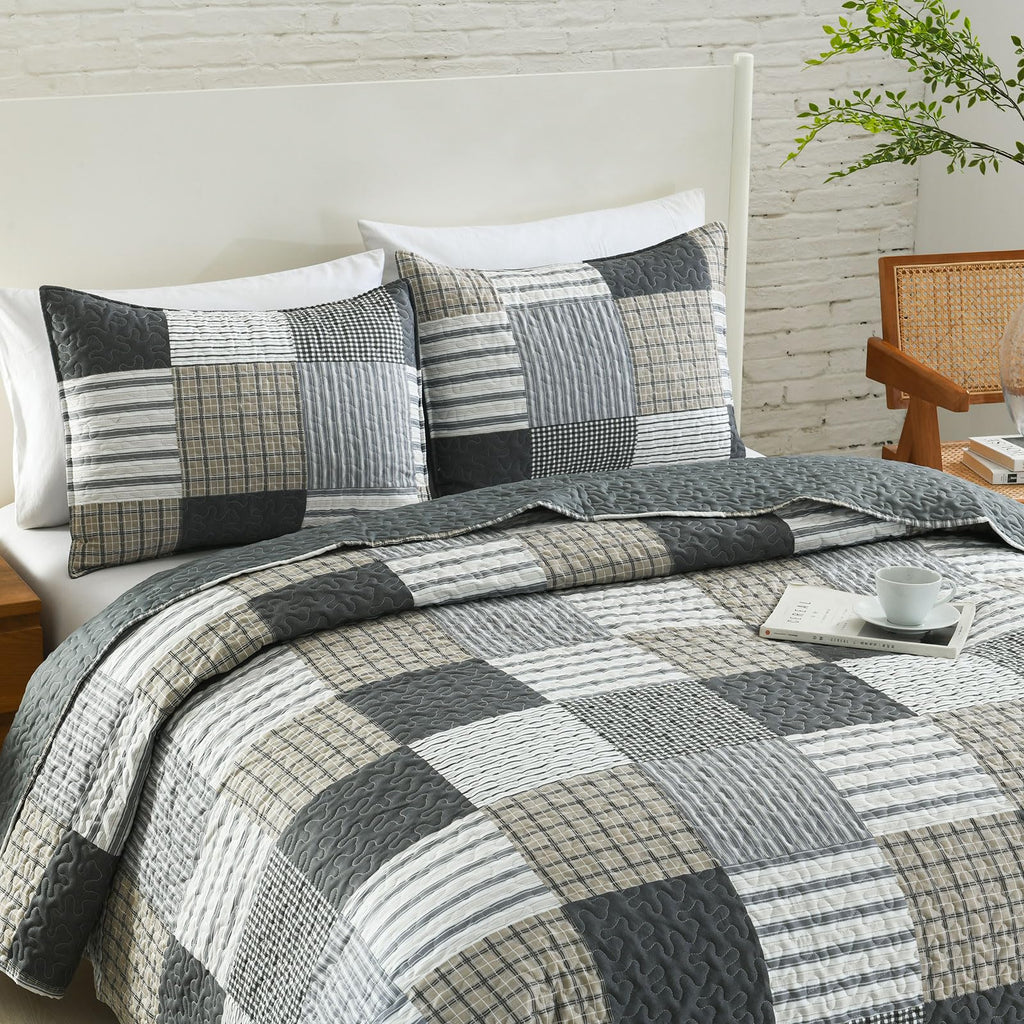 3-Piece Quilt Set, Lightweight Soft Quilt Gray Patchwork Farmhouse Bedspread Coverlet 90x90 inches