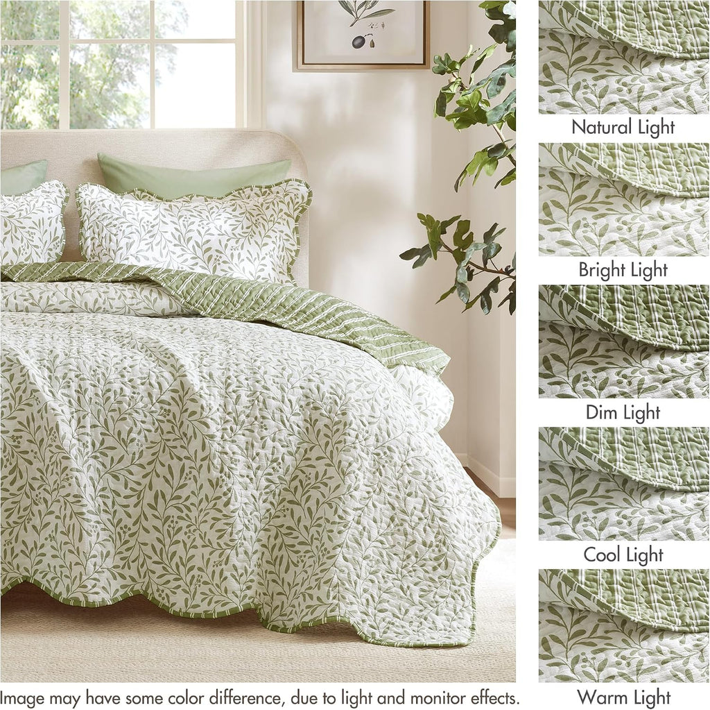 3-Piece Reversible Quilt Set, Botanical Print & Scalloped Edge, Lightweight Summer Bedding, Queen, Market Green