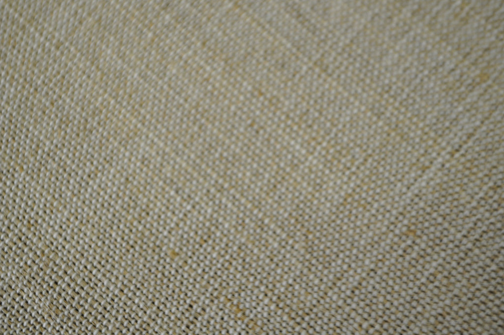 60" Wide Burlap and Cotton Blend Natural Lint Free Linen Burlap Fabric for Crafts & Decoration (60" Wide x 1 Yard