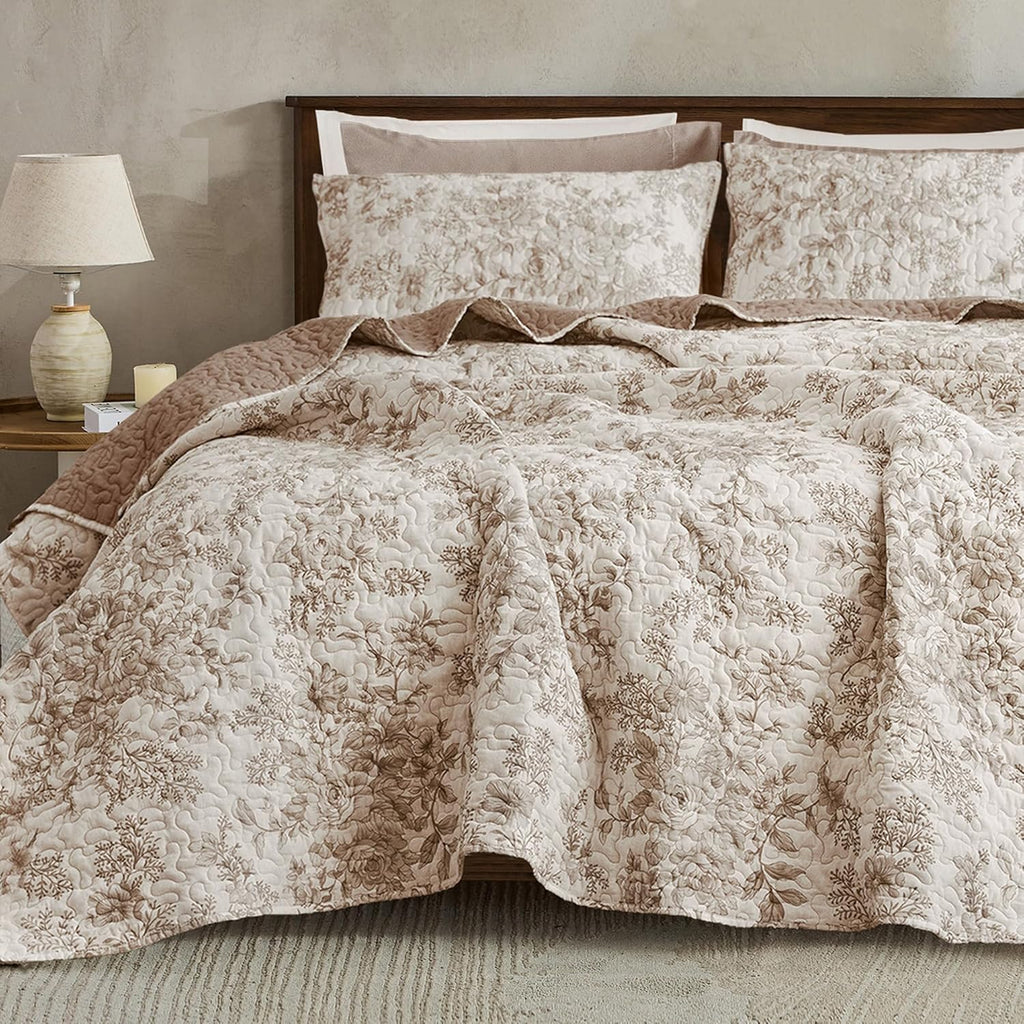 Taupe Floral Quilt, Summer Cooling 3 Piece Cotton Vintage Farmhouse Bedding Set, Machine Washable Lightweight