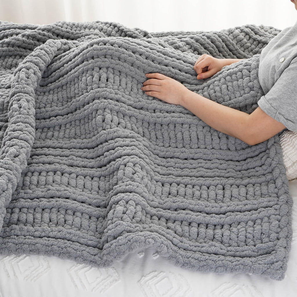 Light Grey Chunky Knit Throw Blanket for Couch, 50"x60", Textured